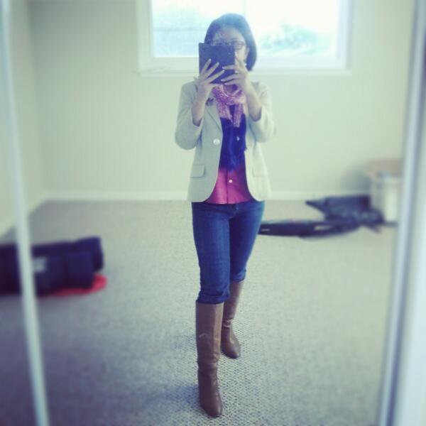 DangTechNickel's tweet image. Interesting marketing today by @BananaRepublic #redcarpet + #interactiveAds on @YouTube #truestyle #bananarepublic