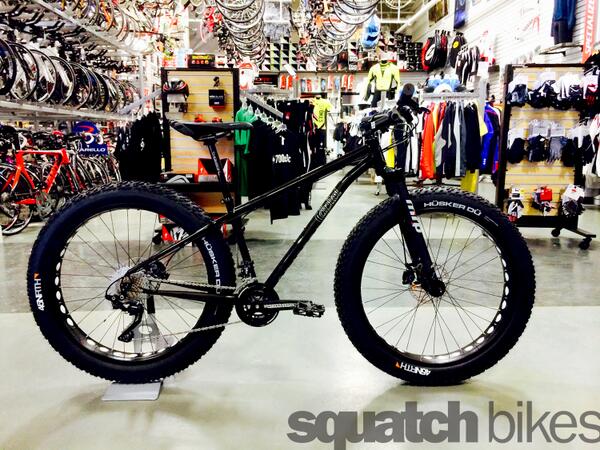 SquatchBikes's tweet photo. @capitolbicycles @raceface604 @ShimanoMTB New hotness. #Throwdown #GetFAT #SquatchBikes #MTB http://t.co/aR8qqFEECh