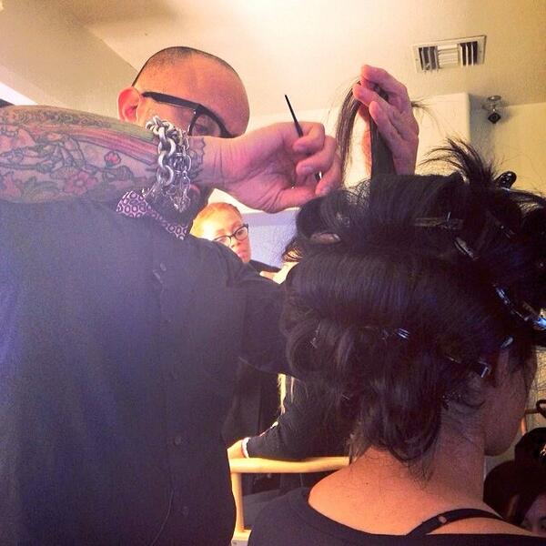 NovoaCarlo's tweet image. Getting our model Jasmine ready, forecasting looks for #RedCarpet 
#LOrealProUS #luxurywithanedge #powpowpow