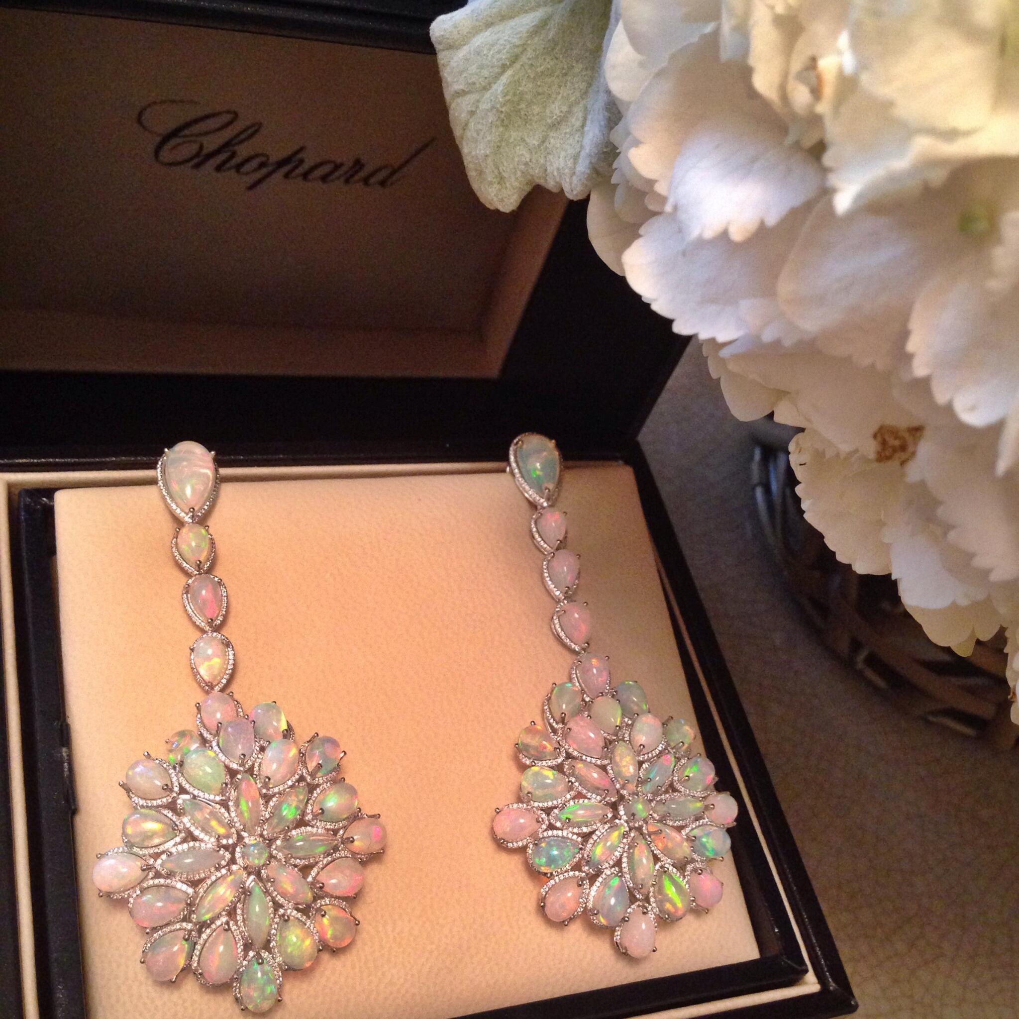 Cate blanchett earrings hot sale