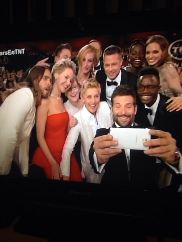 La selfie del #Oscar2014 #OscarCP