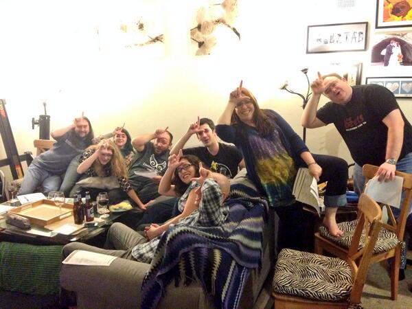 animatebp's tweet image. “@Eshcii: For Leo! #oscars #LeoDiCaprio http://t.co/ys3NZ7UQBM” We tried to bring him luck