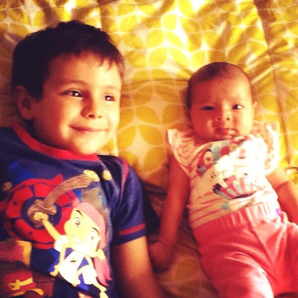 CamiloAndresGo1's tweet photo. Este par son lo que me impulsan a ser mejor cada día! http://t.co/owgbzjEqS0
