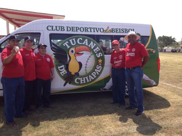penagosuno's tweet photo. Se pone en marcha el Campeonato Municipal de Béisbol en Arriaga Chis. con 12 equipos participantes. @gubernaturachis http://t.co/3JtdkqPaGM