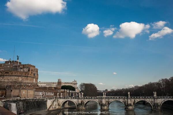 PhotowalkInRome's tweet photo. Finally a wonderful sunny day! Perfect for a #PhotoWalkInRome http://t.co/2lbj4h0tWQ http://t.co/mgBS0q4IaF