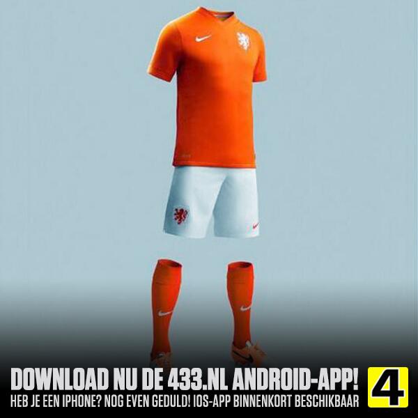 433NEWS's tweet photo. WK-shirt Oranje bekend! 

RT voor MOOI
FAV voor LELIJK

http://t.co/e109msFkyL http://t.co/8bMRcxn91I