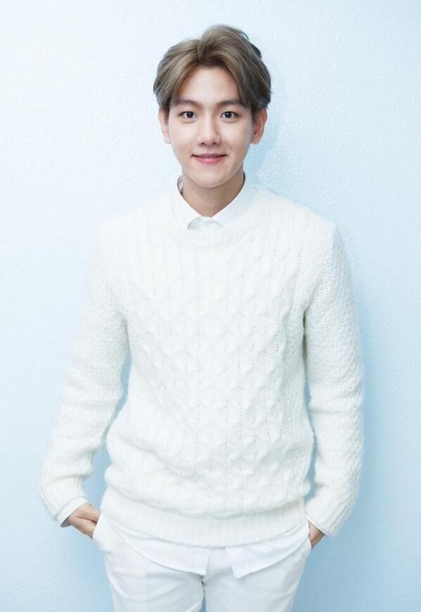 Baekyeoliee's tweet photo. 'ㅅ' http://t.co/5YL8rGwdzy