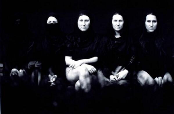 CultureTrip's tweet photo. 10 Contemporary Artists from Iraq You Should Know http://t.co/WpwD4jvcpG cc: @AbidinAdel @calligraphy_mas @Bilal3rdi http://t.co/OInU0GhgSV