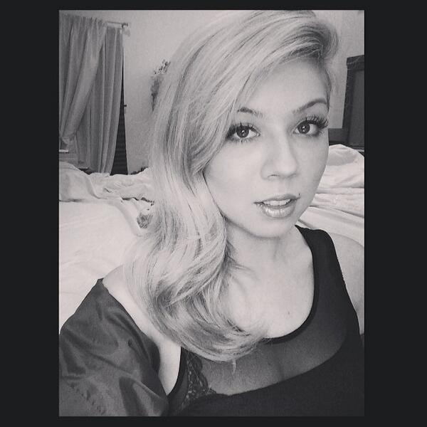 JennetteMON tweet picture