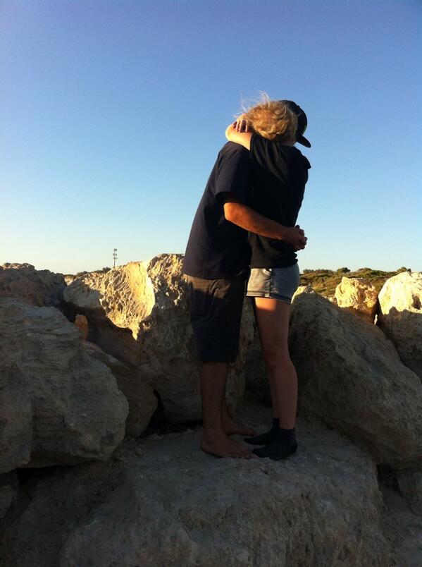 ____cloz's tweet image. Cuddlessss