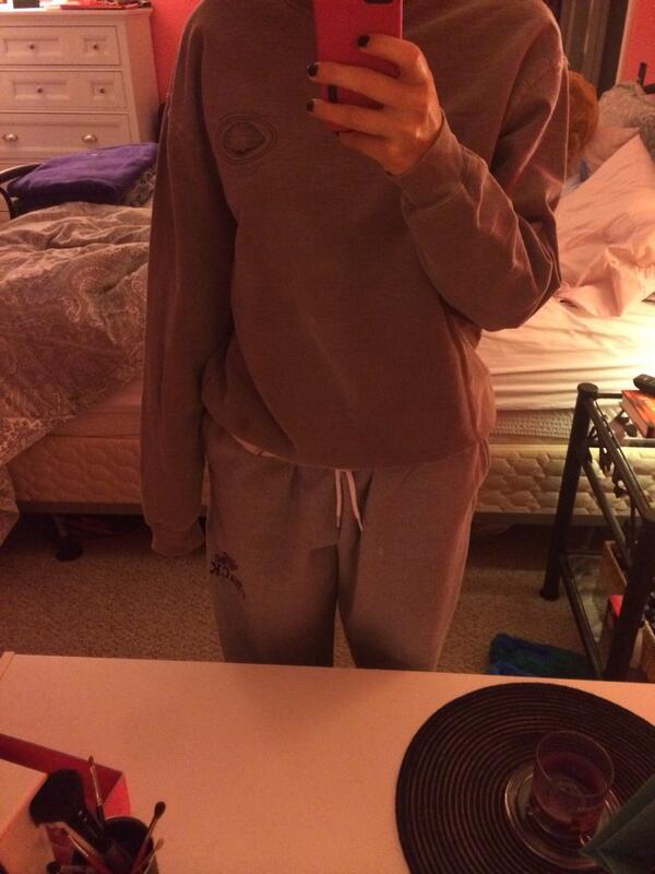 bshae17's tweet image. Desperate times call for desperate measures... I am a walking bed. #fuzzysox