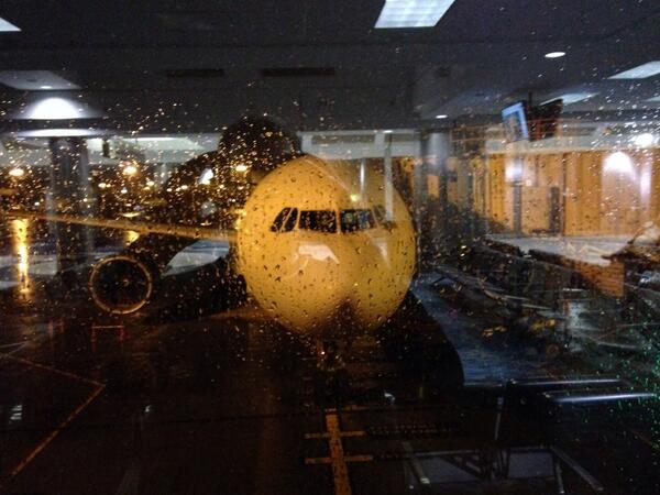 PSUFan1630's tweet image. Headed to the Pacific Northwest...raining in the ATL...and Seattle...#nice #cannotcatchabreak