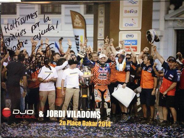 DJO_Esp's tweet photo. .@JordiViladoms ha querido agradecer a @DJO_Esp el apoyo que le hemos brindado con una foto dedicada. Muchas gracias. http://t.co/4WwBtgG2NO
