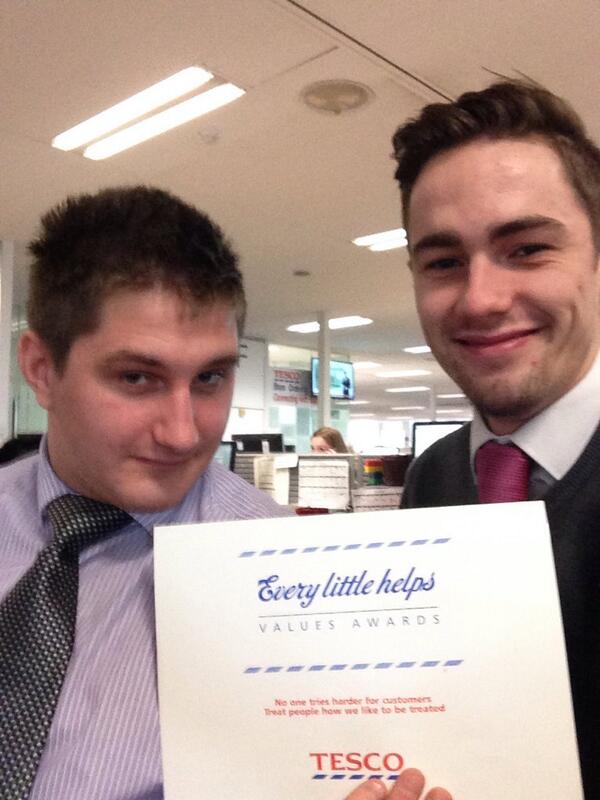 leenewtontesco's tweet image. Issuing @D__Anthony a values award but this is all they had around.. Bet you remember these @Budgiebarker #oldboy