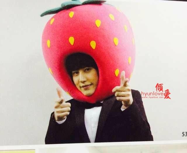 Bhzu3OhCUAEk_Tm.jpg:large