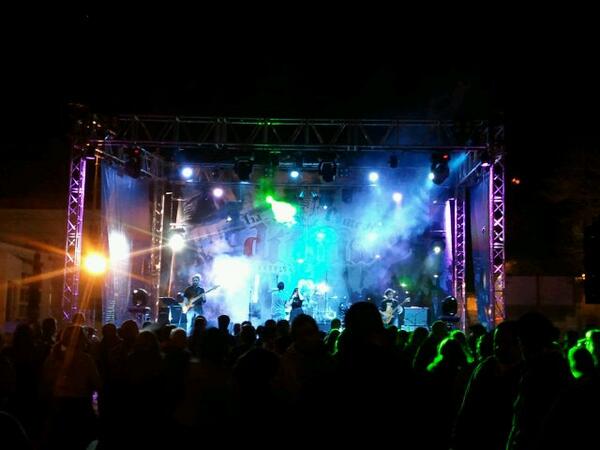 EspectaculosMON's tweet photo. @fallapoetaquart   la divina comedia @EspectaculosMON http://t.co/9rPApXdifk