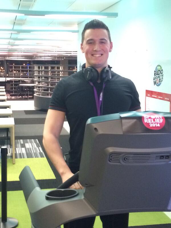 PhilWilliams's tweet photo. Personal trainer Tom @tommelody1 on the Sports relief treadmill http://t.co/759ut9rjgU