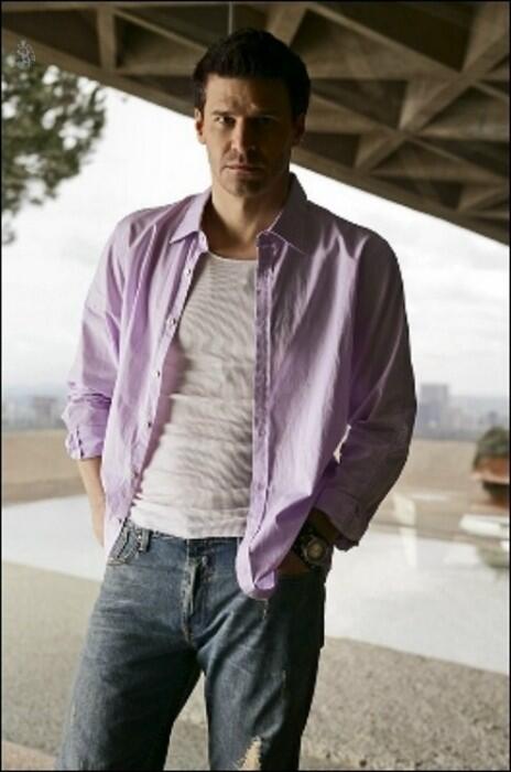 BoreanazFanClub's tweet photo. #DavidBoreanaz #picoftheday 🐾❤️ http://t.co/dAYgLB7pty