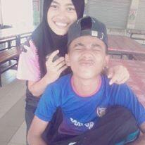 ACML2's tweet image. &quot; Hari NI Aku Berasa Salah Dan Kesal &quot; 
&apos; Aku Rindu Si Dye , Tapi Aku Tahu Dye Rindu Tak Kt Aku 
&apos; Aku Rasa Sunyi .