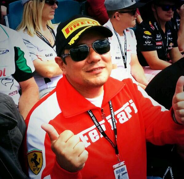 “<a href="/MPSed/">Andrew</a>: <a href="/ausgrandprix/">F1 Australian Grand Prix</a> <a href="/jordan_kouts/">Jordan Kouts</a> <a href="/NPalbas/">Nick Palbas</a> <a href="/BillKanellis/">Bill</a> And race day festivities begin!  #makephilfamous ”