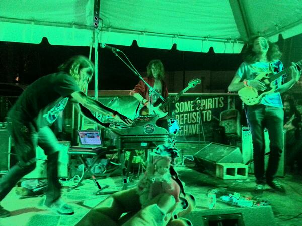 Nouveaux quality American Hipster *GAP DREAM* Fight4Analogue RT <a href="/dedgar_edgar/">Edgar Ferretiz</a>: Chillin¡! <a href="/GapDream/">Dream Gap</a> #SXSW #partybaby