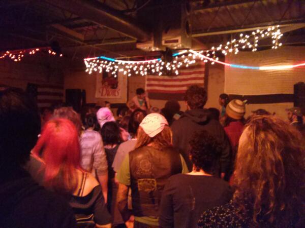 GoatHeadRecords's tweet photo. Arroyo Deathmatch, all casual. http://t.co/IplaOpq02O