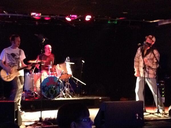 TheGitmos's tweet photo. Uncle Samir joining Bo Jackson 5 onstage for some bitchin' kazoo playin'. http://t.co/xrQGVlqpXp