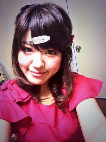 これから友達の結婚式だよ(^O^) メイク完成(^O^) http://t.co/M4RnnhsTN0