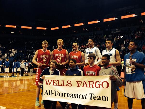 LNHS_Panthers's tweet photo. The all tourney team! http://t.co/aHb49WGLiN