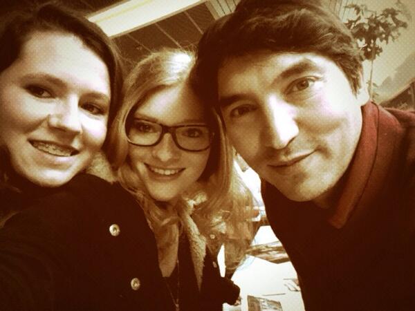 boulinguiez_m's tweet image. Merci a toi aussi @atefmusic  &amp;lt;3