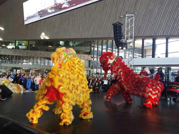 Leeuwendans en Tai Chi <a href="/RdamCentraal/">Rotterdam Centraal</a> en vandaag nog veel meer te beleven. Kom je ook?