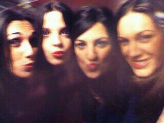 Lauuyep's tweet photo. ..... @Mariayep1  @Angelayep1 @veronicapastor  #guapas http://t.co/XU2yryAonJ
