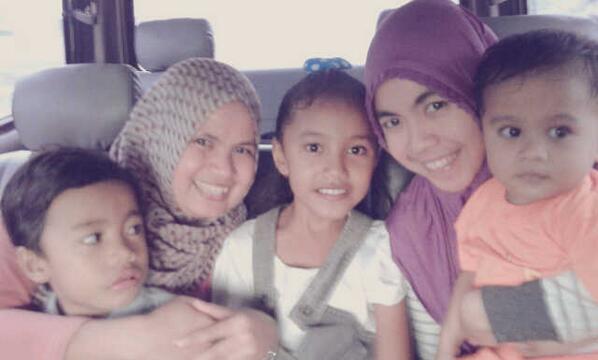 nel_fia's tweet photo. Famz http://t.co/lXEL8J8aIm