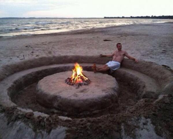 IOLandscapes's tweet image. I love this! Looks like we're taking the shovels next time we're at the beach! #perth #landscaping