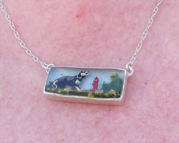 CarolineBletsis's tweet image. Got this last week from @SternDesignWorks - it&apos;s a tiny replica of my dog in resin.  Totally mad and I love it!