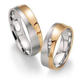 Kunnen jullie de nieuwe ringencollectie bewonderen in een nieuwe kleur goud! ABRIKOOS <a href="/weddingfair_nl/">WeddingFair Nl</a> #promisesringen