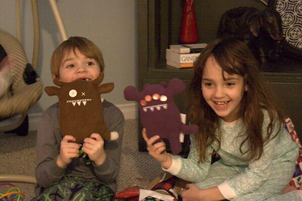 Leeds Dads meet up 2-4pm today at Kirkstall Abbey Visitor Centre (next to the ruins). Bring monsters <a href="/Child_Leeds/">Child Friendly Leeds</a>