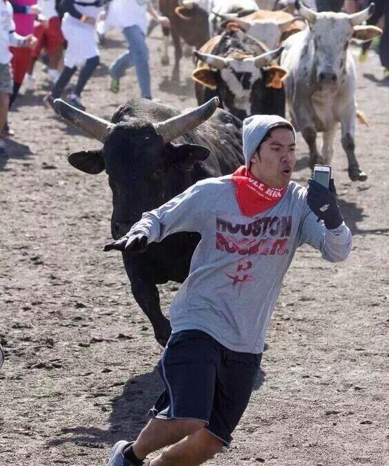 GenanteSelfies's tweet photo. Ohh shit http://t.co/Jrz5xd3v4b