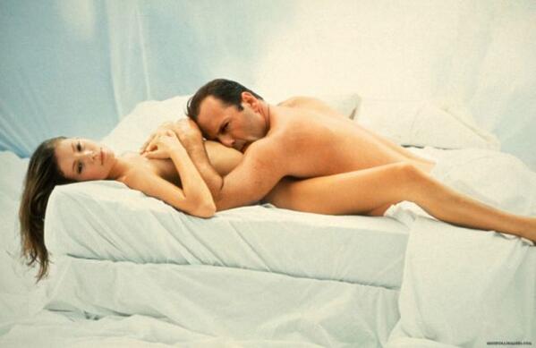brucewillispl's tweet photo. Bruce Willis in "Color of Night" - 
http://t.co/4Wgn2KLIzE - 
http://t.co/8ZynWmyOOS http://t.co/iUfIeJOPAw