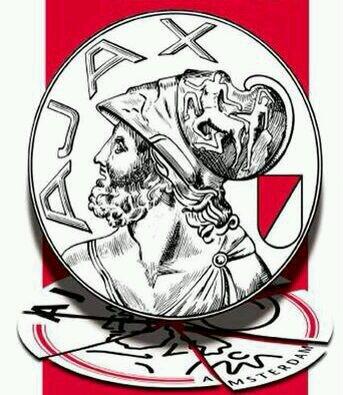 AjaxFanzoneNL's tweet photo. RETWEET ALS JE EEN AJACIED BENT! #nacAJA #AJAX http://t.co/FDusoK15FK
