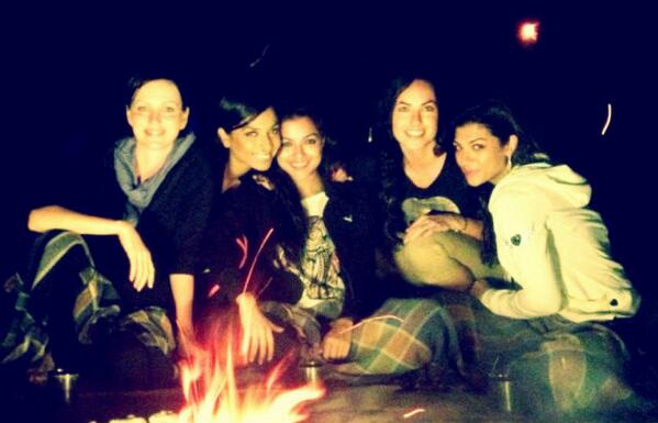 diandrasoares13's tweet photo. Missssing our fun times archana, yana ,@kiratbhattal @Delamori #superfun #adventurepacked #laughter#love http://t.co/xQaGv8cRRB