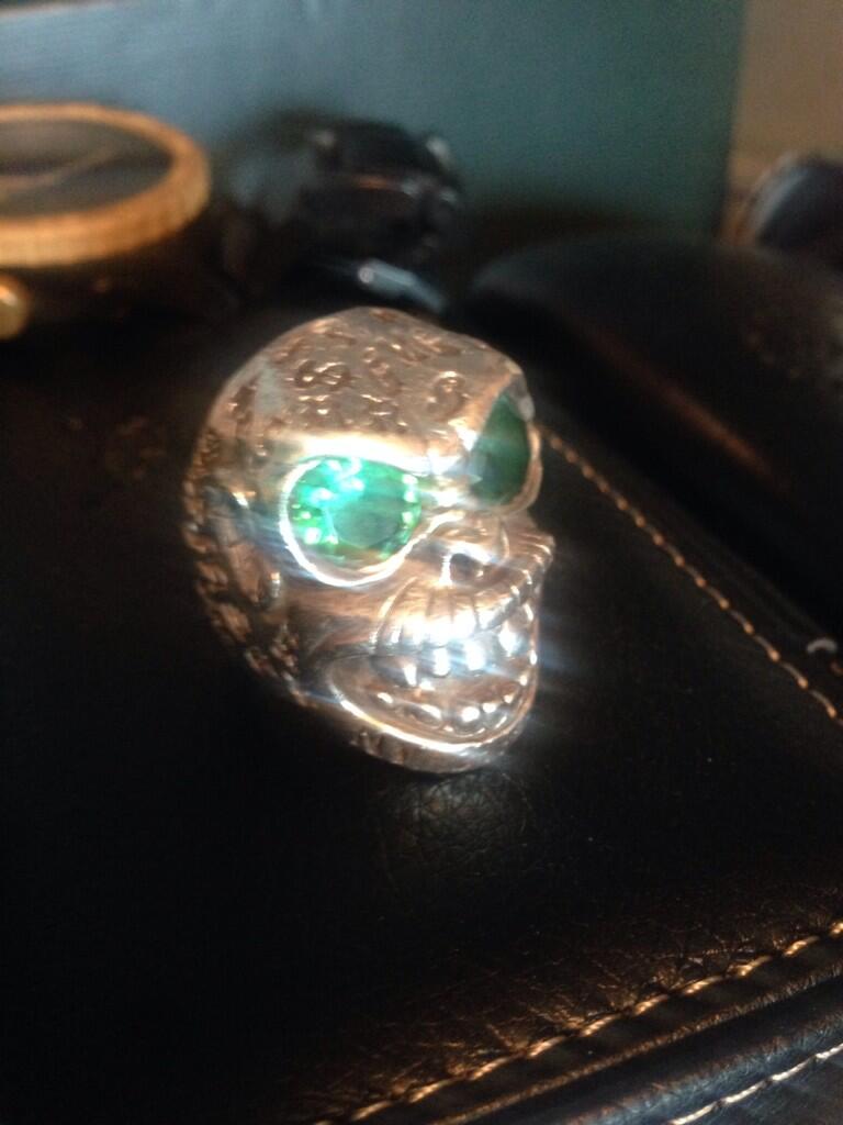Richard rawlings skull ring deals