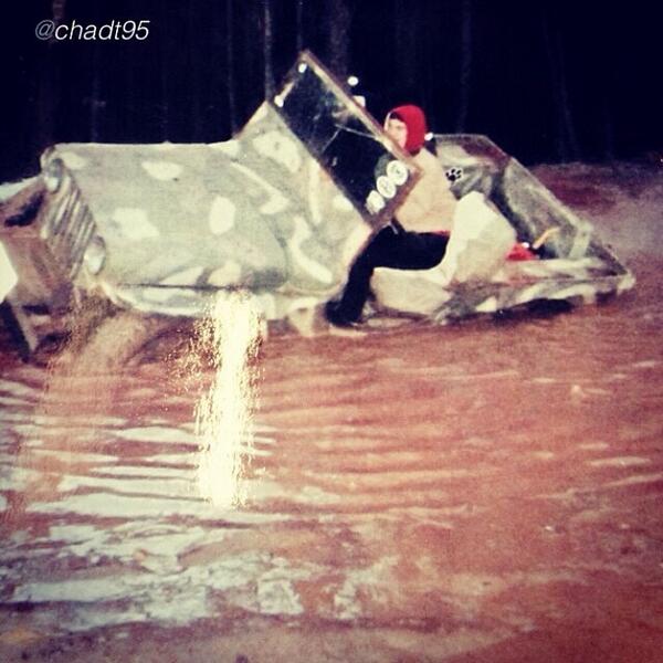 shorthousematt's tweet image. jeepbeef: ZFG ! by @chadt95 “Going through Henry #jeep #willys #notstuck #zerofucksgiven @dillon095”