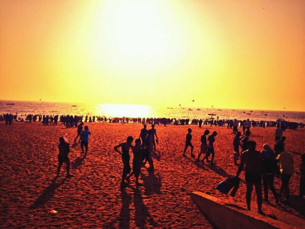 Traveloggers's tweet photo. To the spirit of tourism at #calangute beach. #Seaofpeople #goatourism http://t.co/wxcCtTlnKt