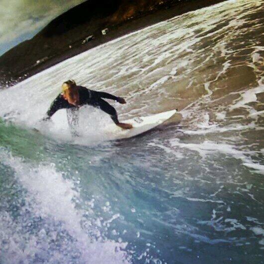 AleReedijk's tweet photo. Surfing http://t.co/Gk2mHLFVi3