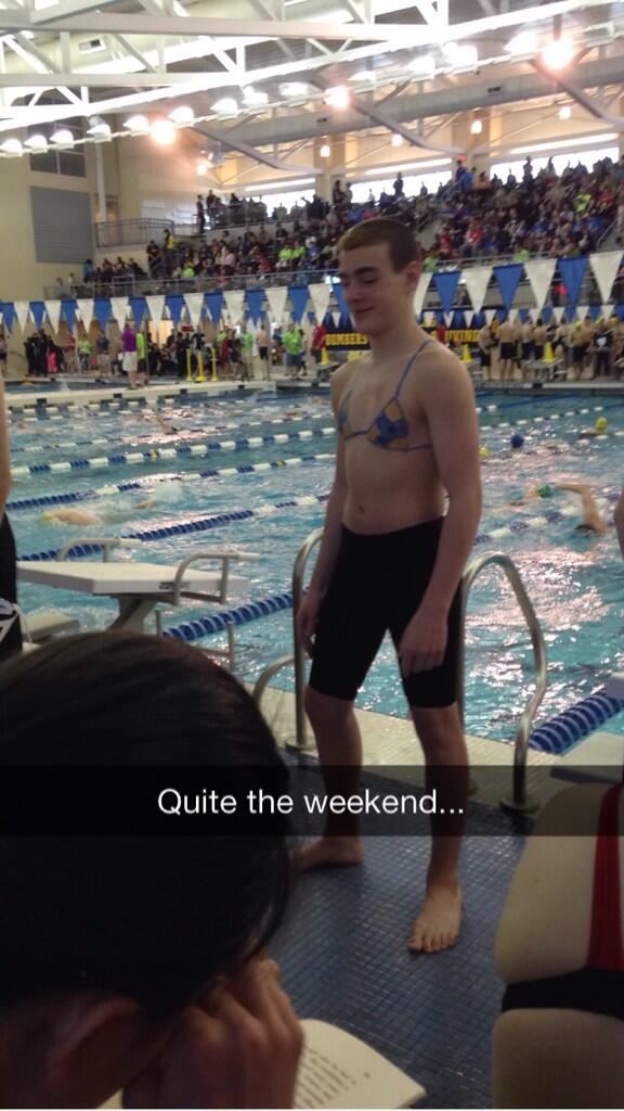 Waveryeders's tweet photo. We have cool neighbors. We will always remember you Rochester! #thatkid #states http://t.co/GKqIGumnnG