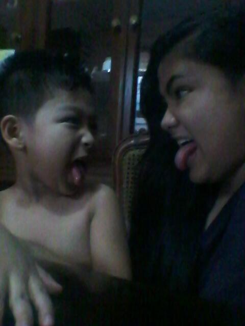 CARAtekiddo's tweet photo. Siya nag aya mag picture eh cute cute :') :))))) #prince #excusemyface :)) http://t.co/B45plJO6ch