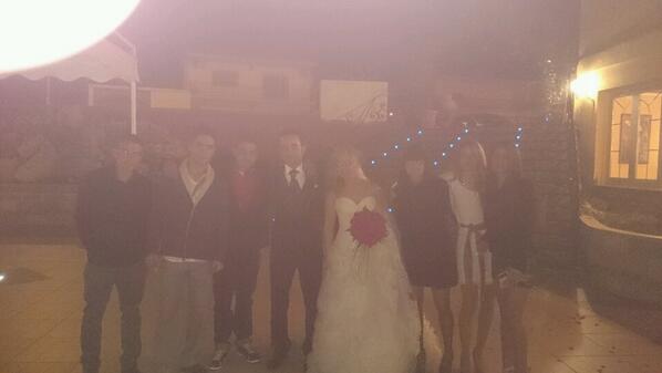 beaguadix's tweet photo. Valla mierda d fotógrafo @RubillaPerez @purpo61 @Alexisgti30 http://t.co/gXsu3V5nEE