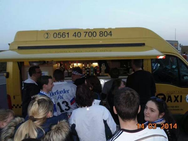 CombiboCocktail's tweet image. Das Cocktail Taxi in Aktion