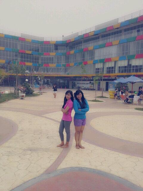 sari (@melindasariel) on Twitter photo 